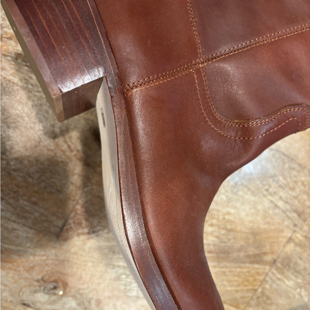 Steve Madden Riggs Brown Leather Boots - Picture 6 of 8